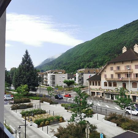 Semnoz & Lac - Wifi - Parking - Netflix - Balcon - Centre-Ville Sévrier エクステリア 写真
