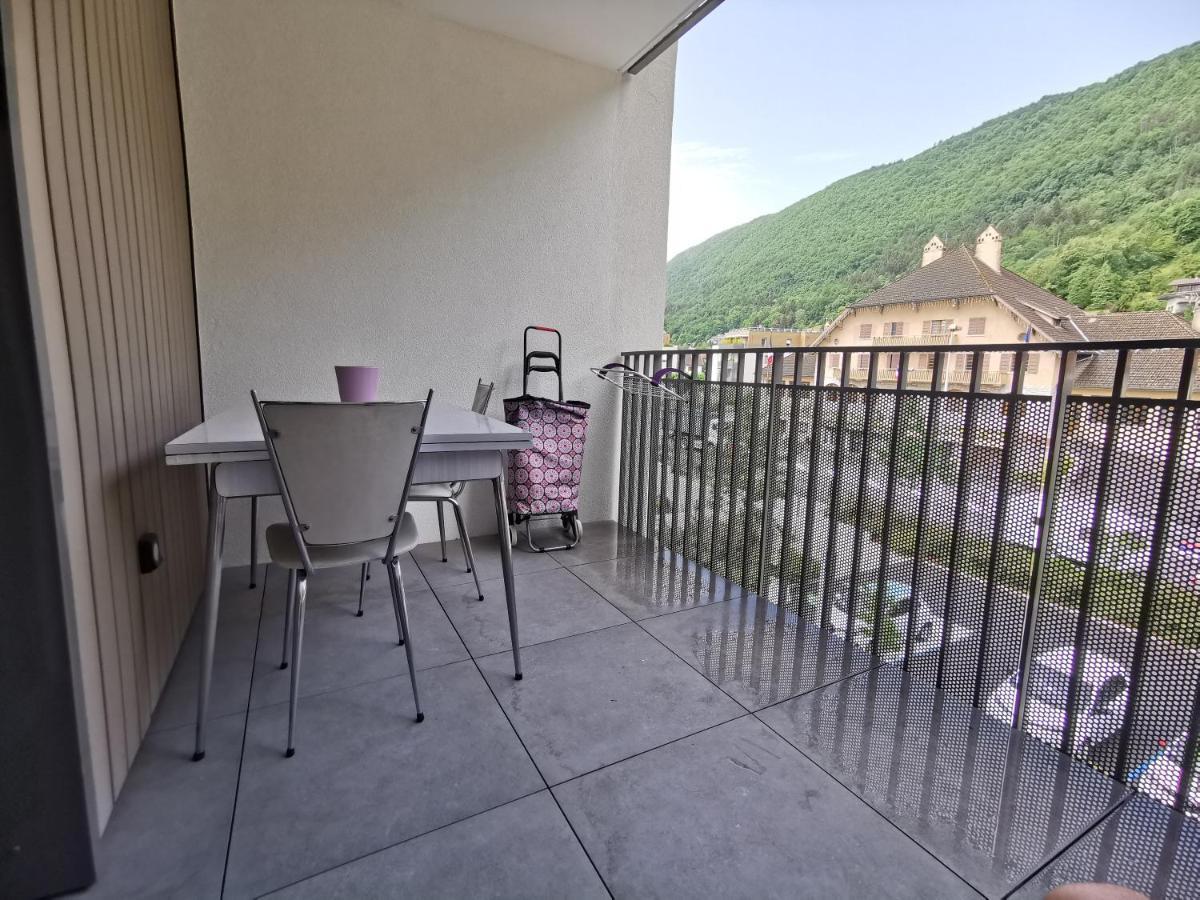Semnoz & Lac - Wifi - Parking - Netflix - Balcon - Centre-Ville Sévrier エクステリア 写真